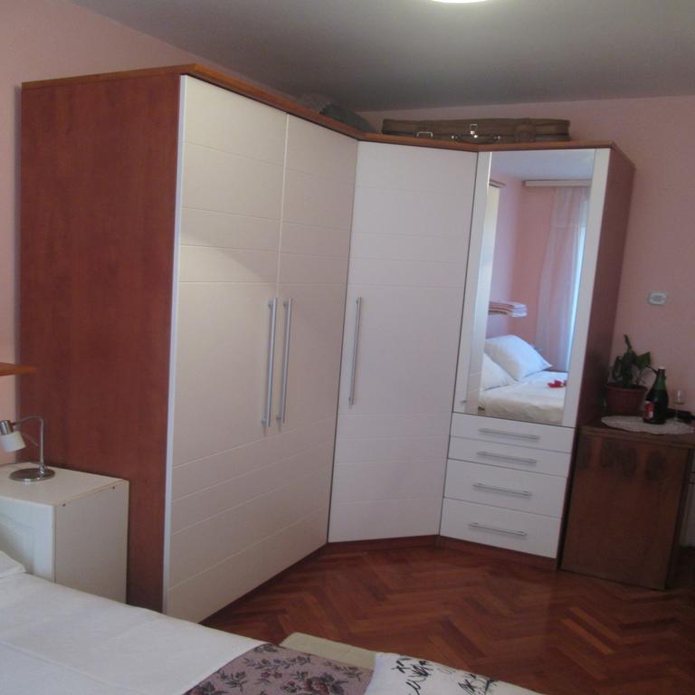Guest House Marija Задар Екстериор снимка
